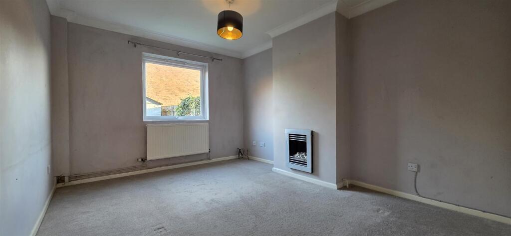 Living Room.jpg