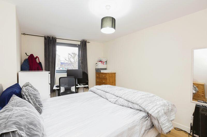 Bedroom (2)