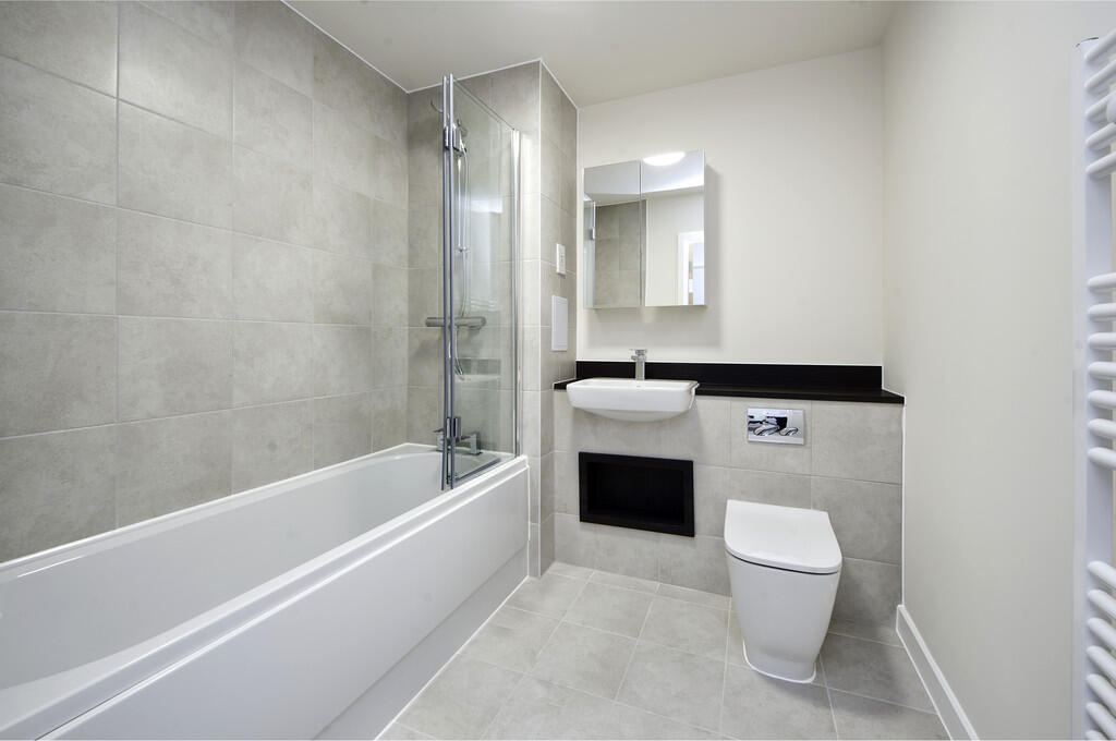 flat 7 iris hse-4...