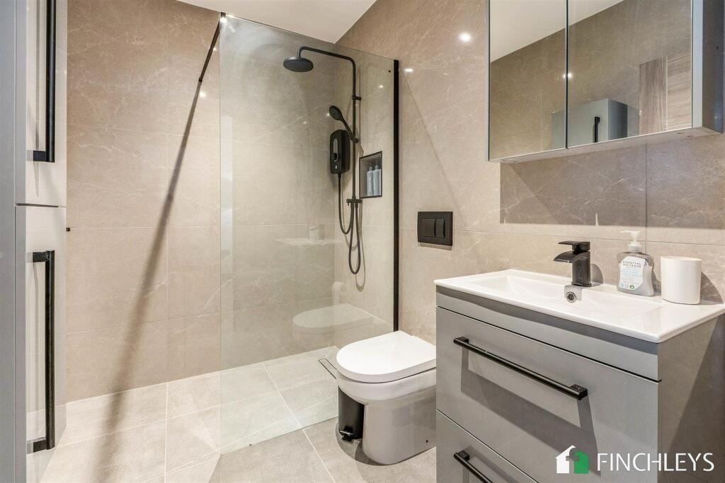 avenircourt2931bedballardslanelondonn128np-5.jpg