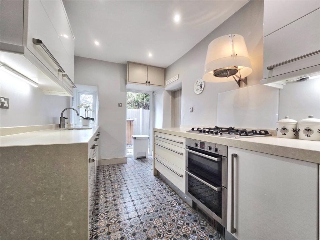 Contemporary Kitchen