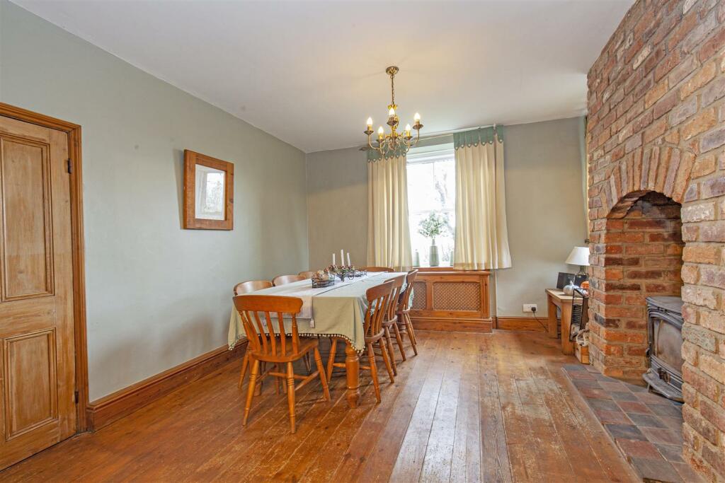 Dining Room-1.jpg