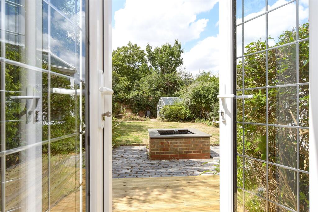 Internal Lifestyle Photograph