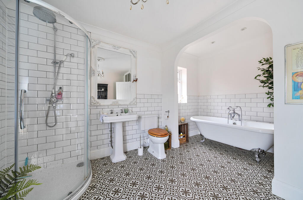 1304166-13-6841d8...