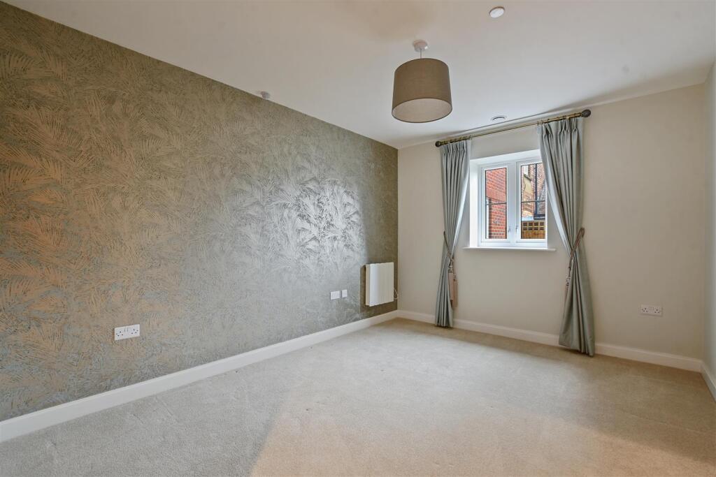 bbcf5f64-9858-4314-8c18-150353c4f2ecGCMCS - 3 Lowe