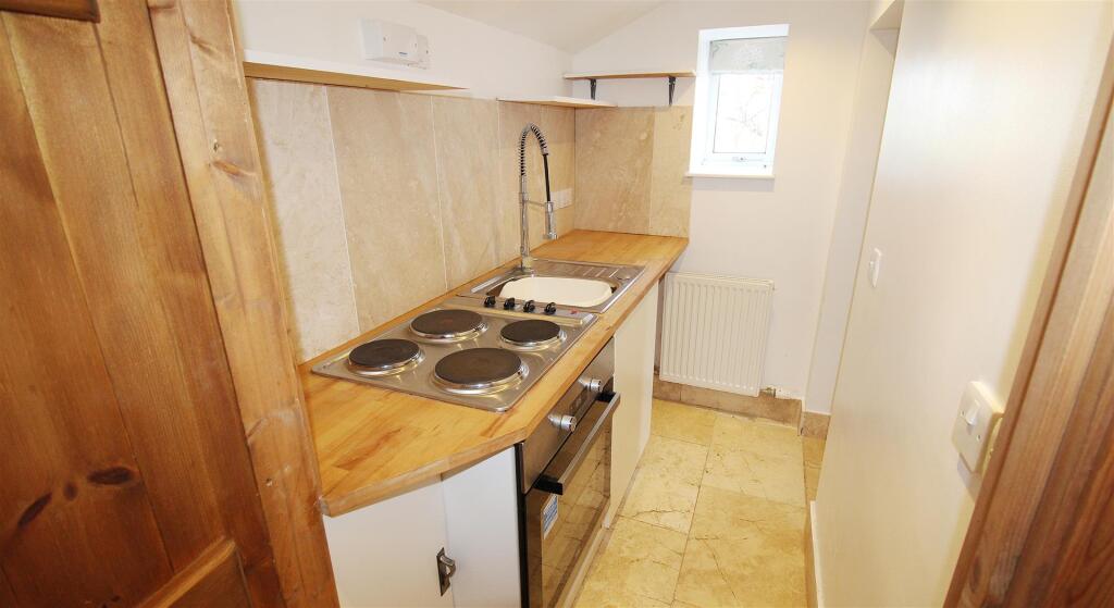 Kitchenette