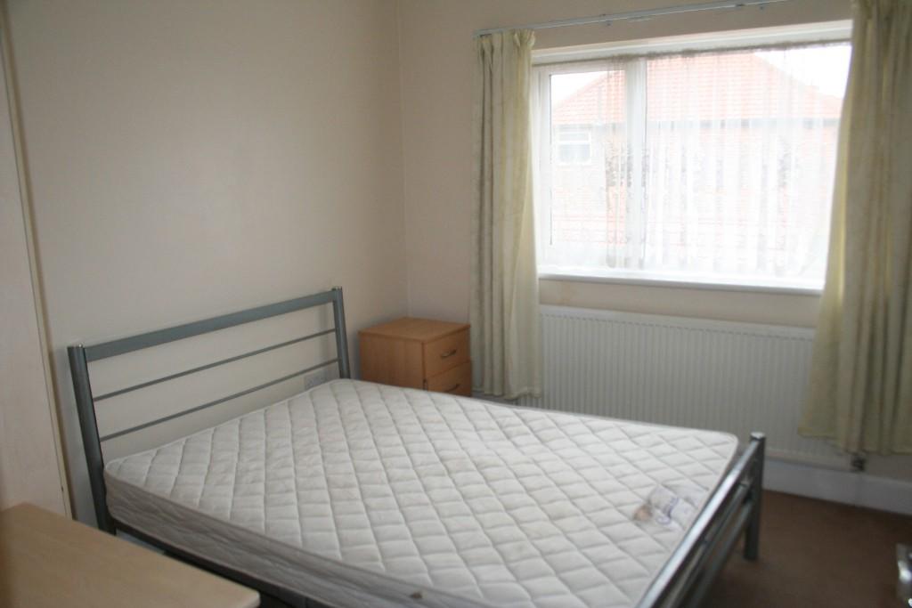 BEDROOM2