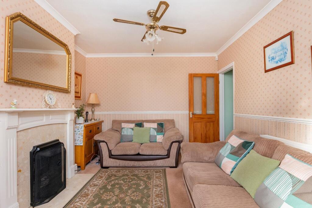 2Q6RKE - Dining Room A.jpg