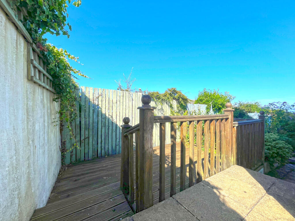 35_rear deck 1