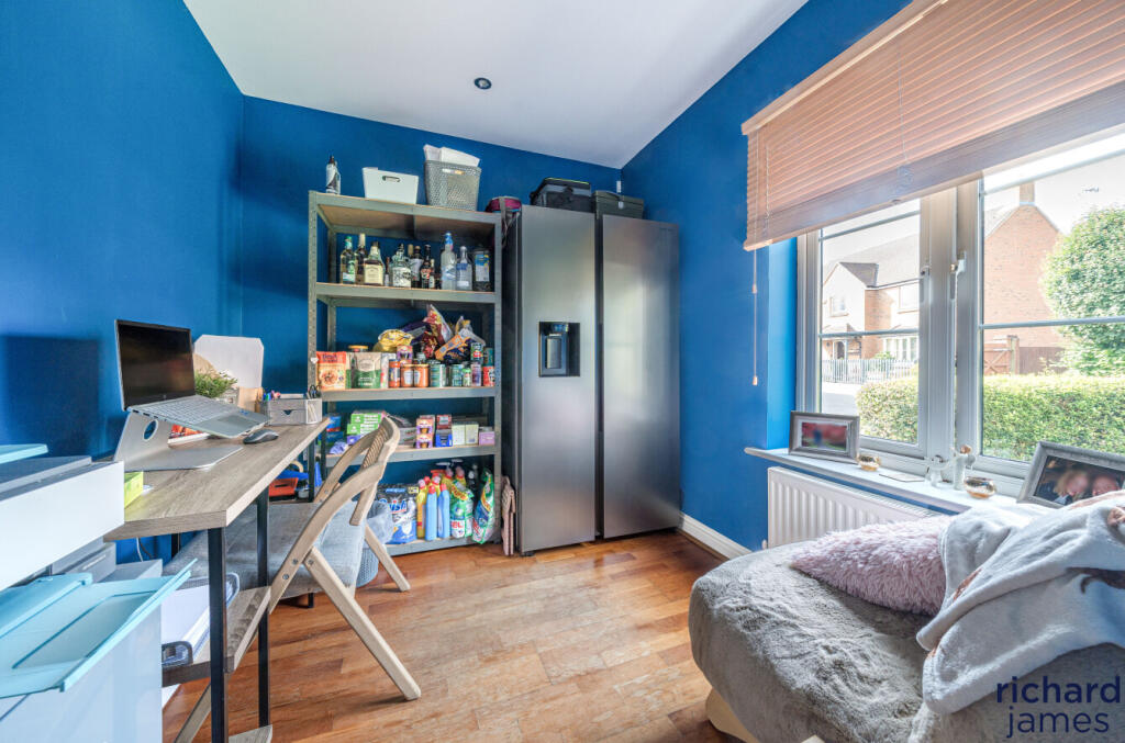 8287b15e2d7649fa837e5c4159b2200c