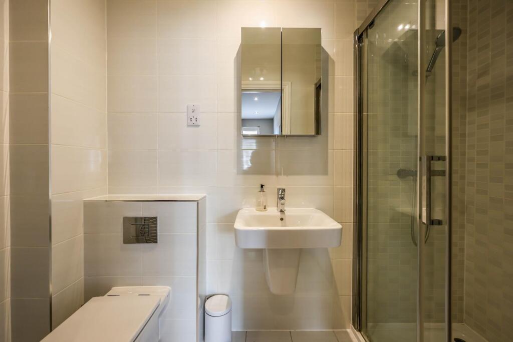Ensuite