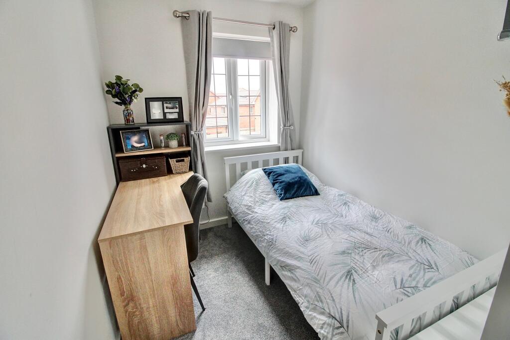 19. Bedroom 3