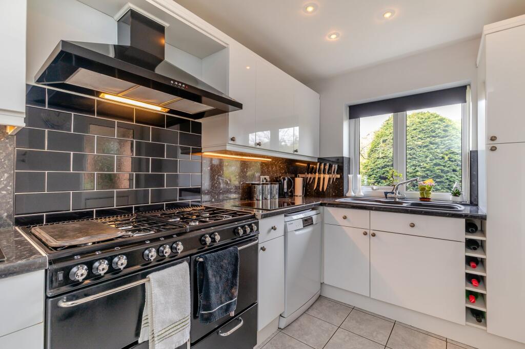 Kitchen/ breakfast room