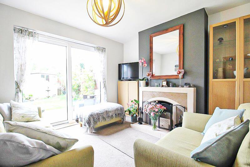 SITTING ROOM