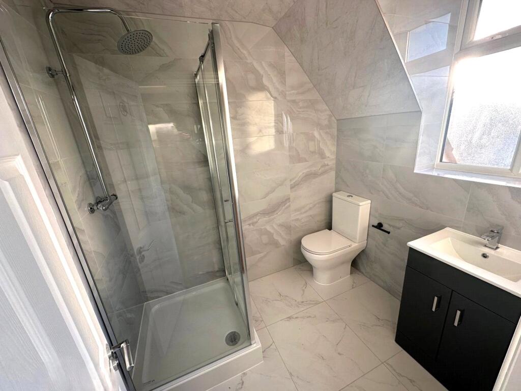 Ensuite Five