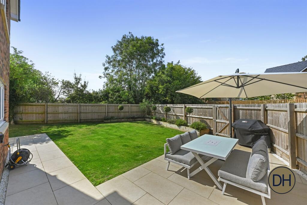 Highfield Close