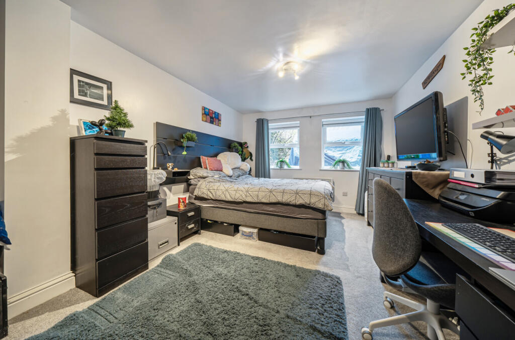 1387400-34-6936f8...