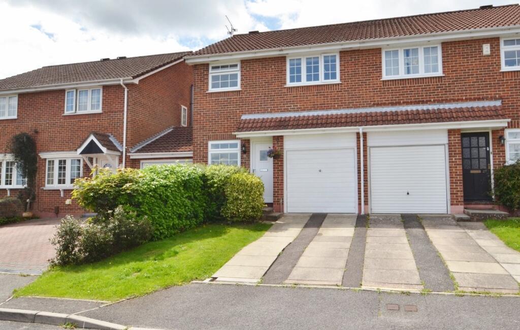 Front Property  (Mai