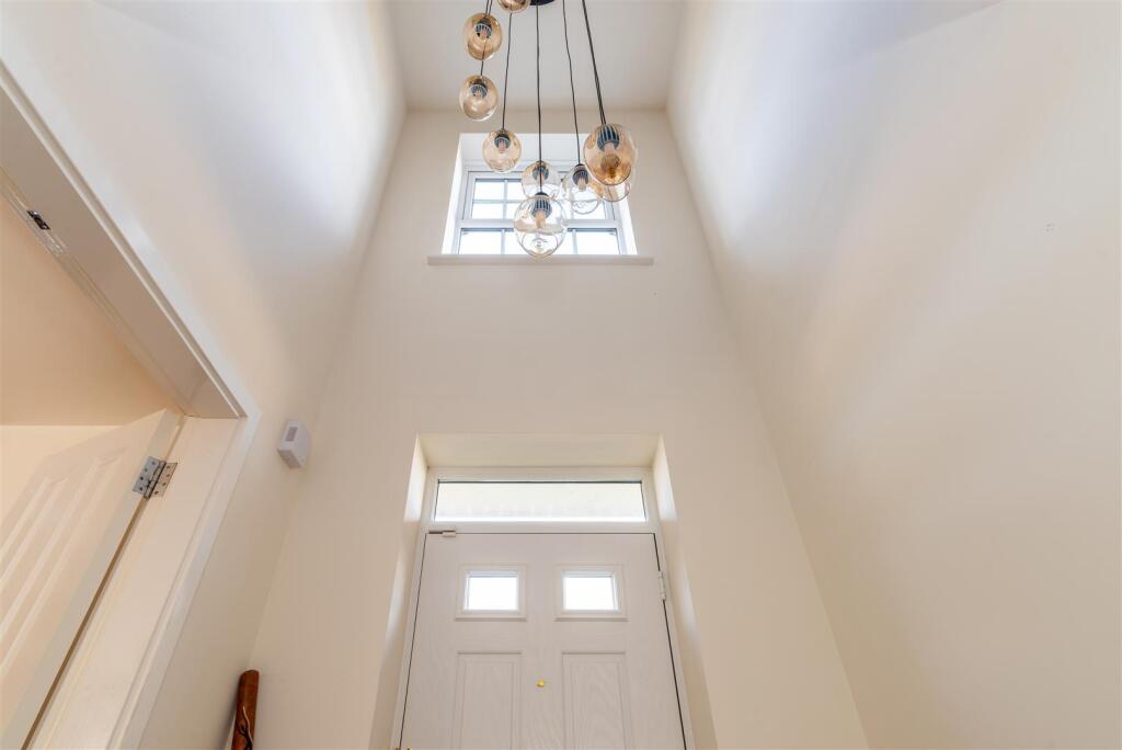 Feature lighting
