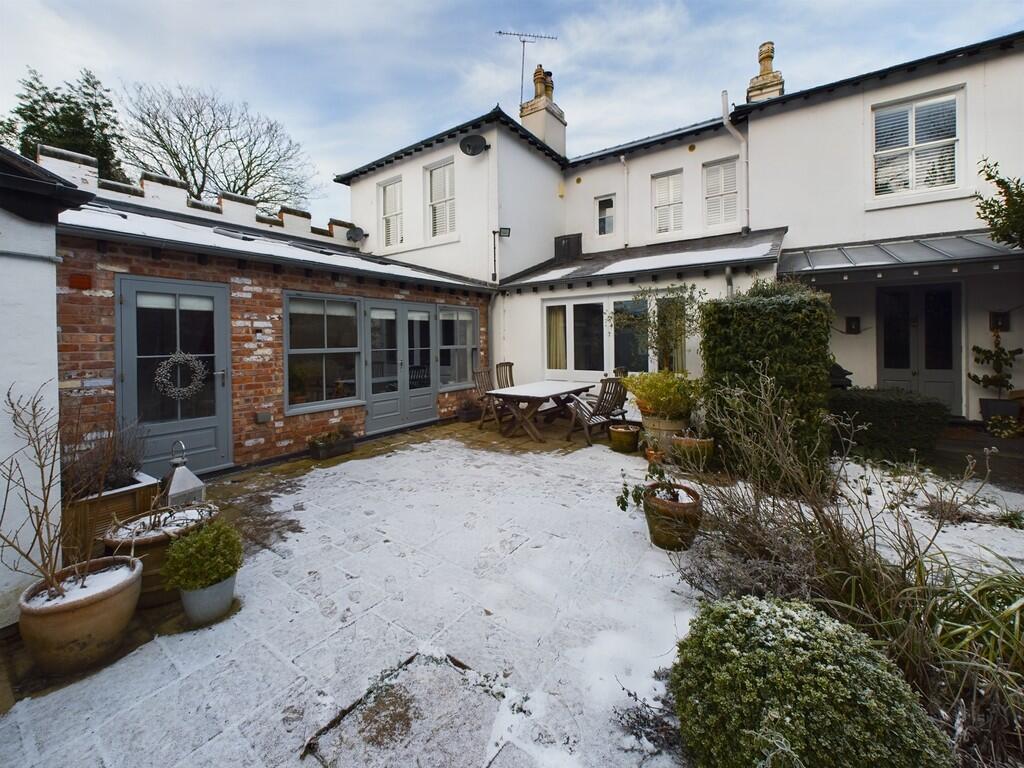 CAM02854G0-PR0289...