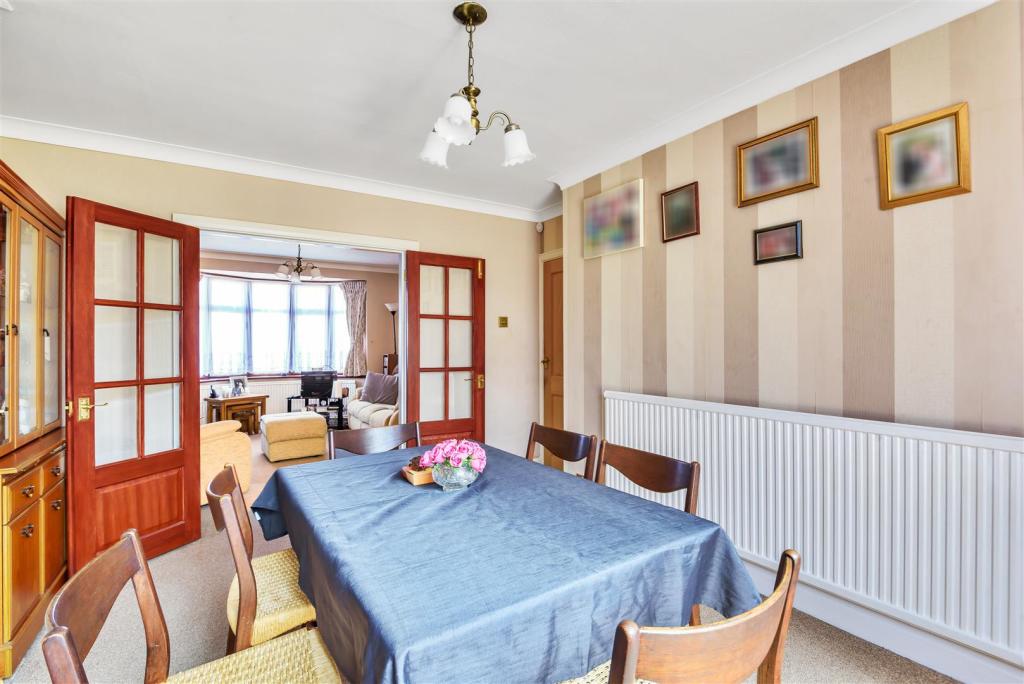 dining room.jpg