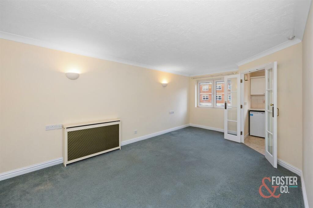Amber Court_29_007.jpg