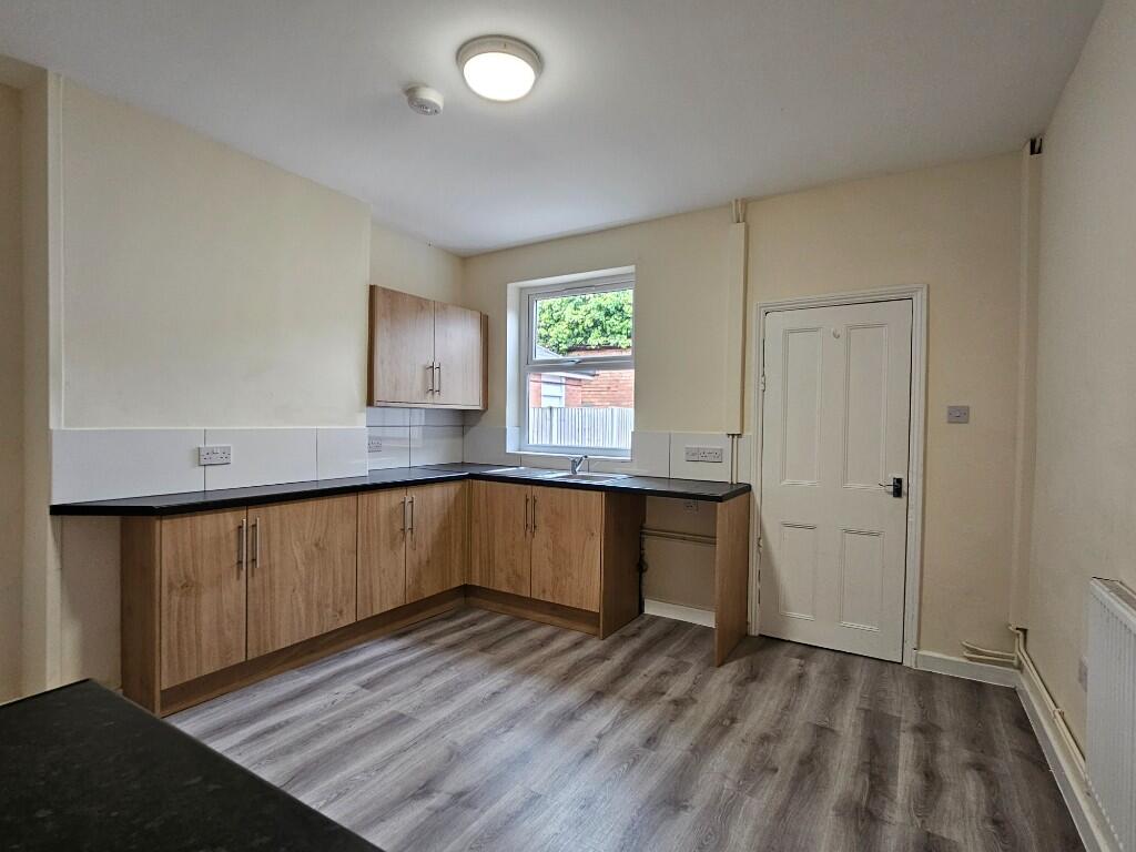 KITCHEN-DINER