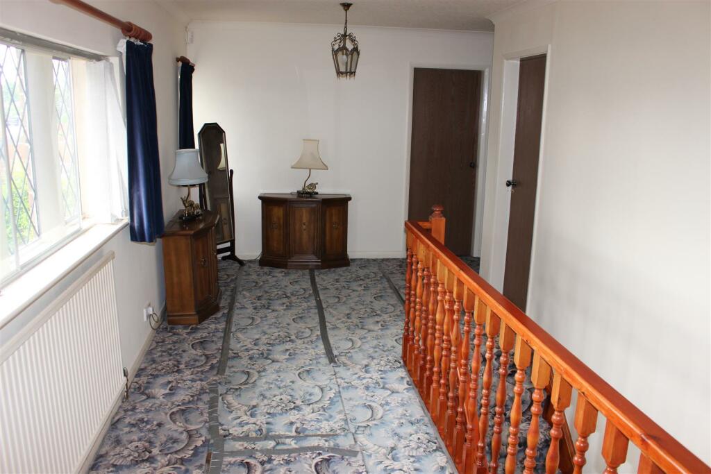 Spacious Landing