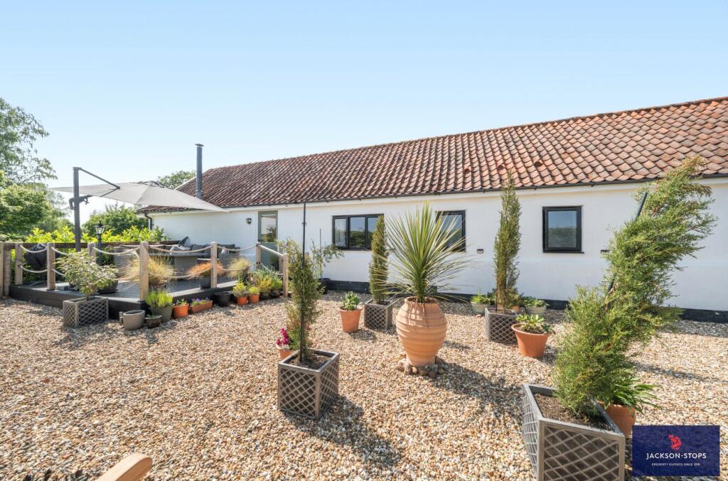 Rear Garden Annexe