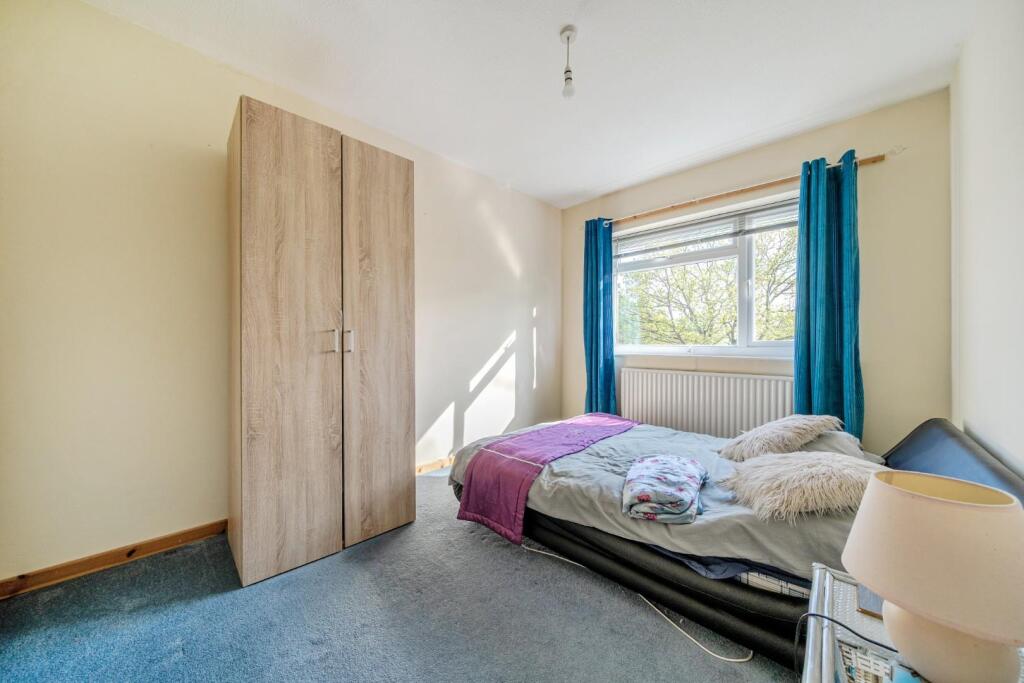 Bedroom 1 corner.jpg