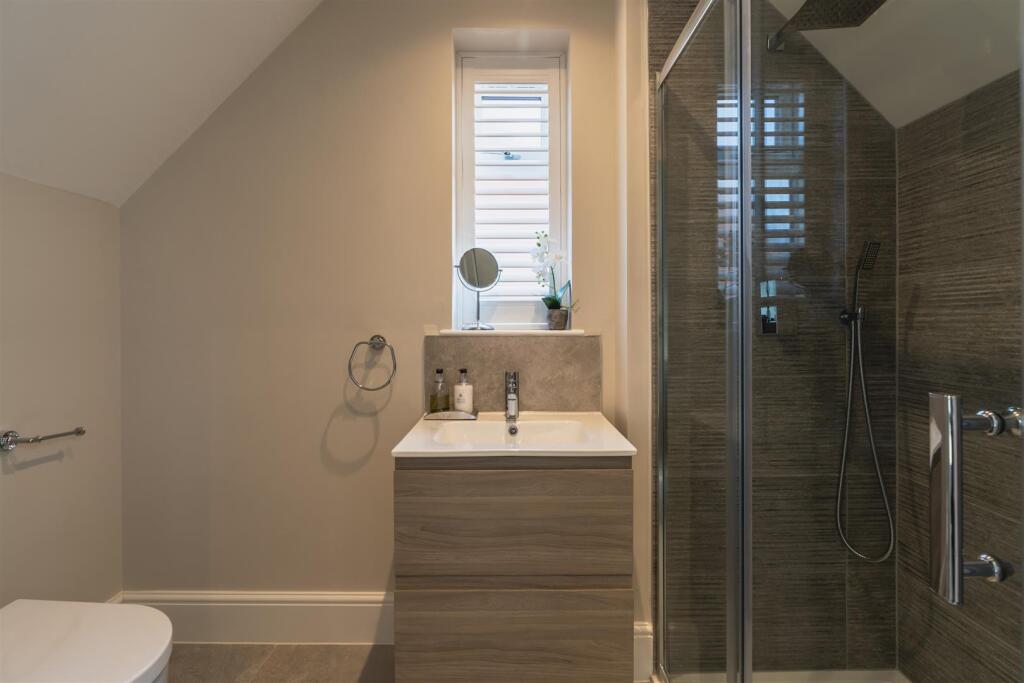 Bedroom 4 En-Suite Shower Room