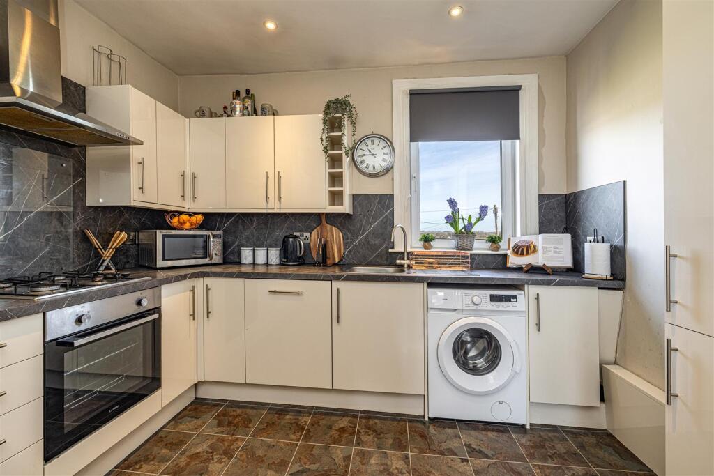 41 Springfield Terrace St Boswells 10.JPG