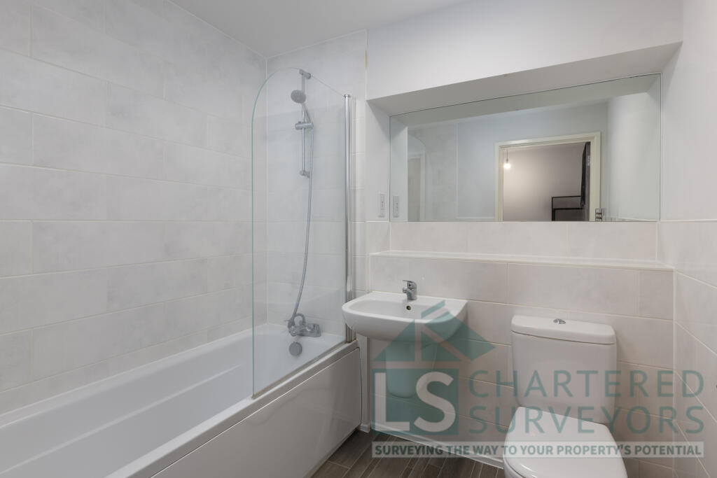Shepperton House F8 (08 of 08)