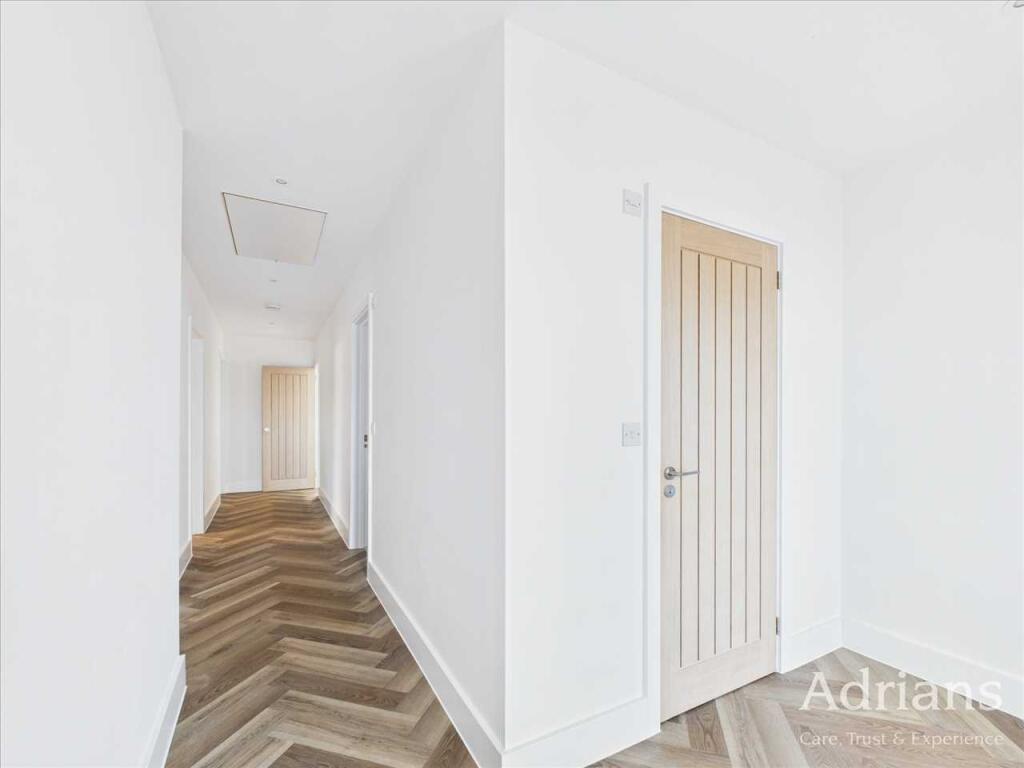ENTRANCE HALL: