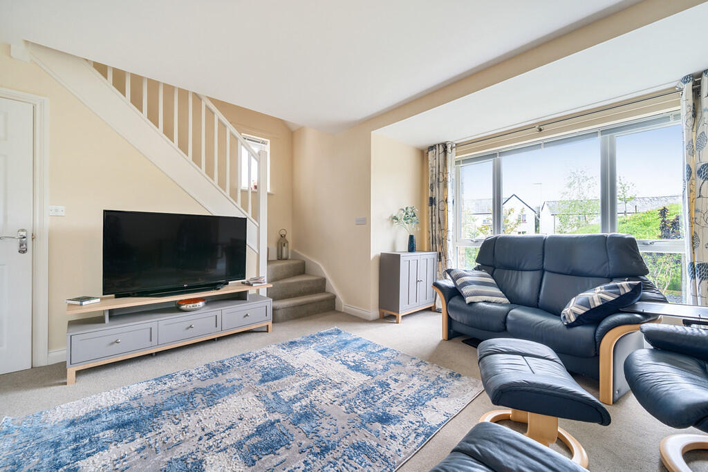 Living/Dining Roo...