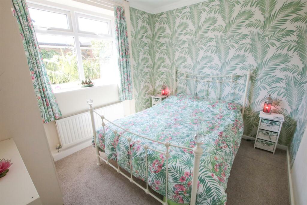 BEDROOM 3