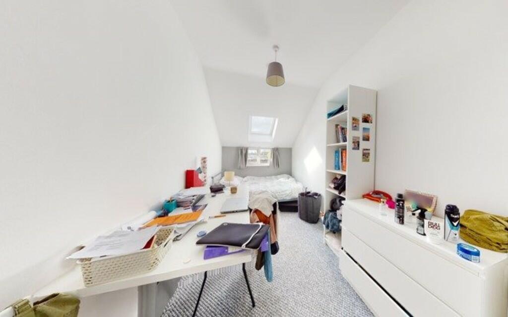 3021590fec2f332b1...