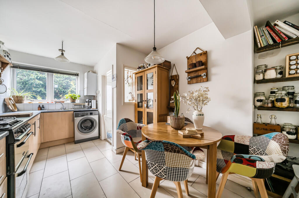 1376066106909f24a1e99f