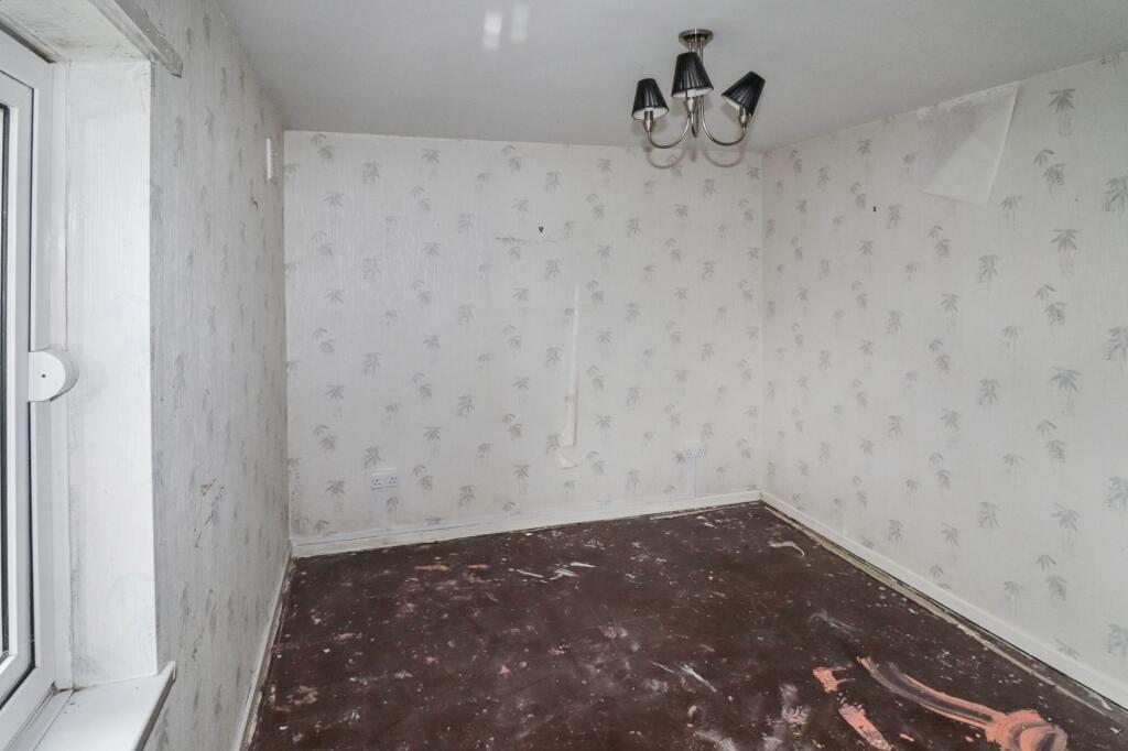 62 Firthcliffe Road, Liversedge, West Yorkshire, WF15 6HF
