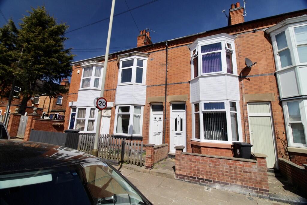 CB889FB2-4005-418...