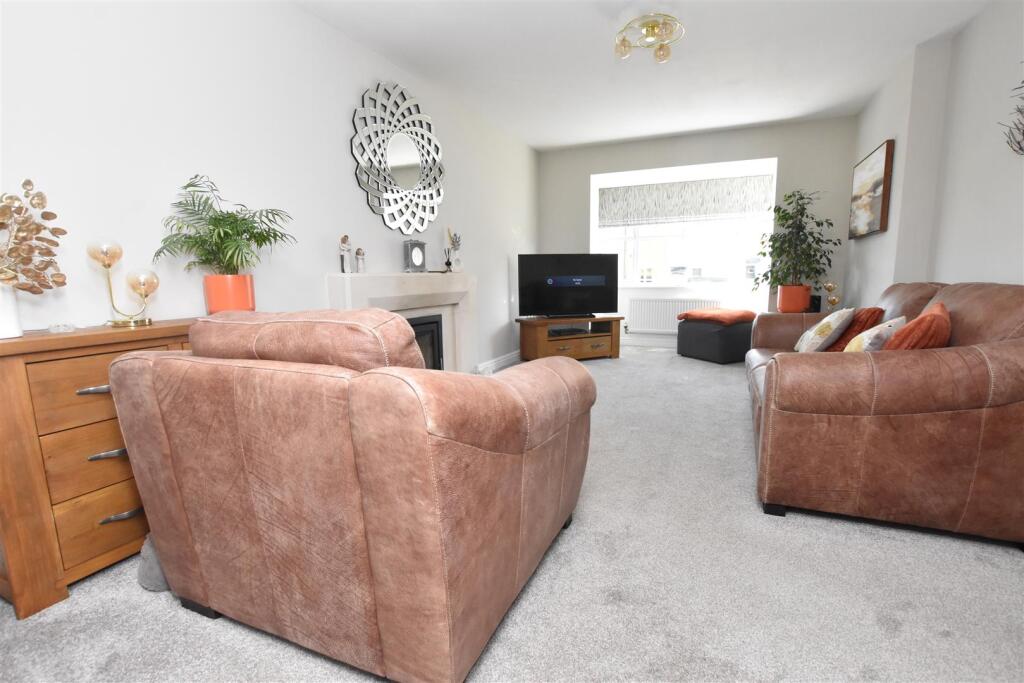 DSC_0475 - Copy (4).JPG