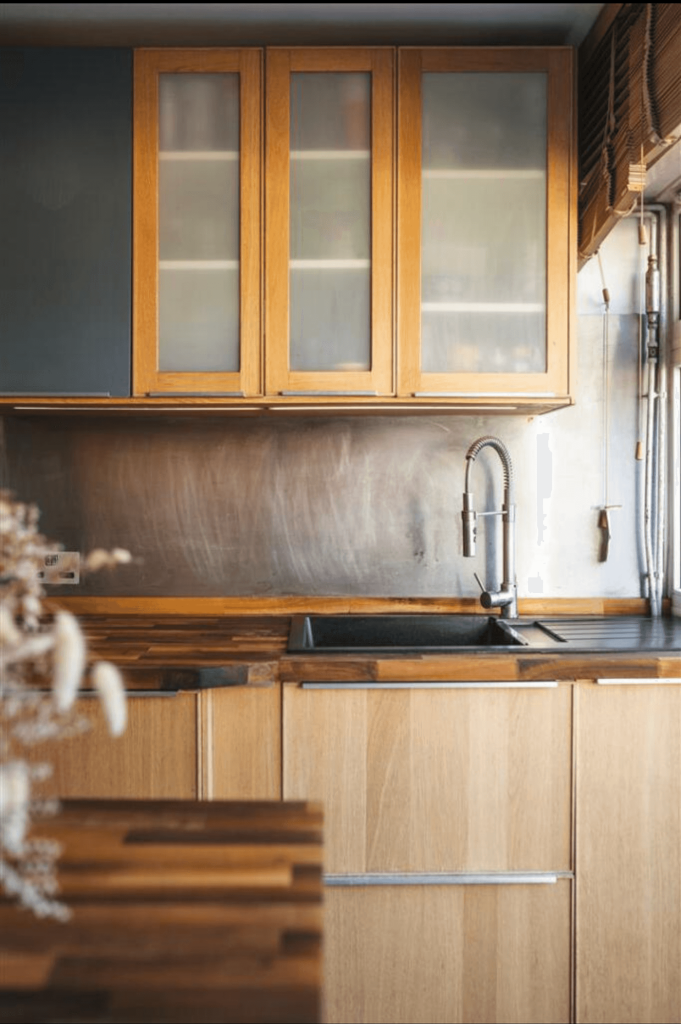 KITCHEN ONE
