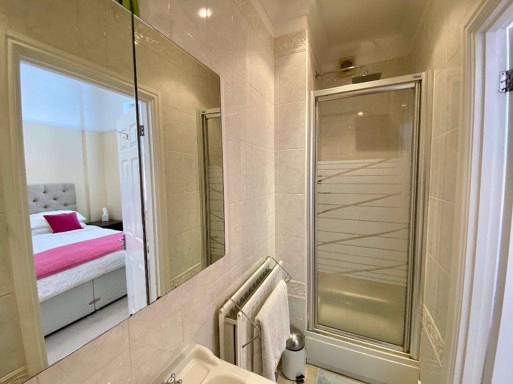 En suite shower room