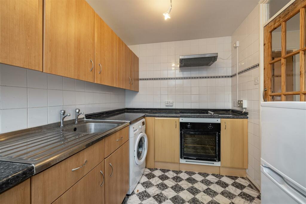 21 Greenbank Galashiels 15.JPG