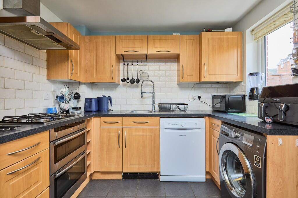 Edward Knight 202...