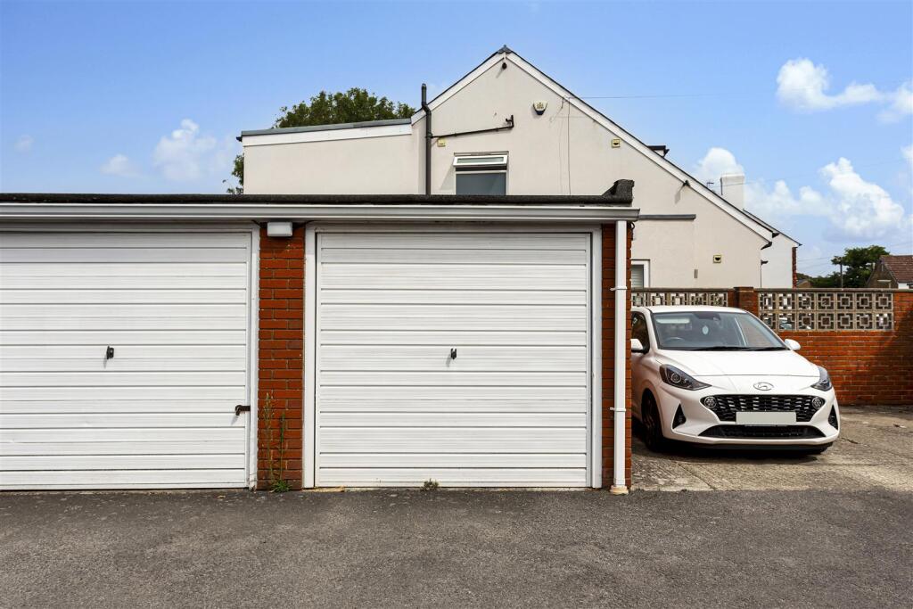 garage Springfield Road.jpg
