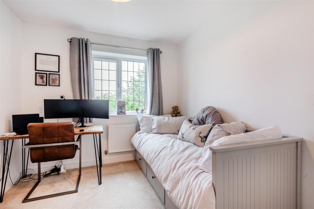 8571922-interior07.jpg