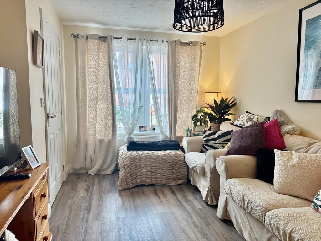 Bennett Close, Daventry, Northants.