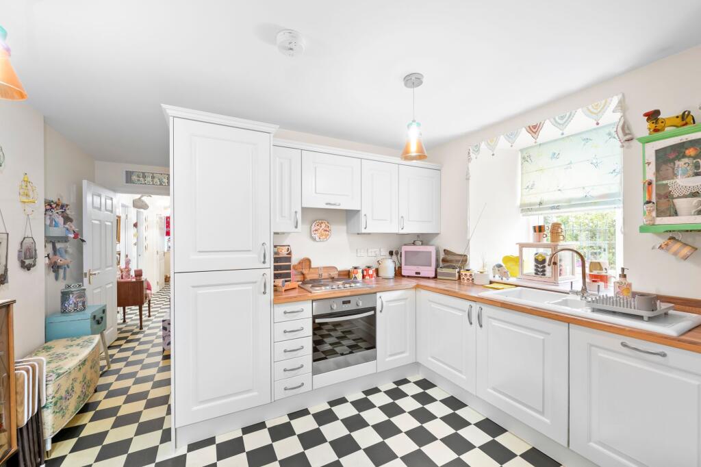 Fitted Kitchen/Dining Room