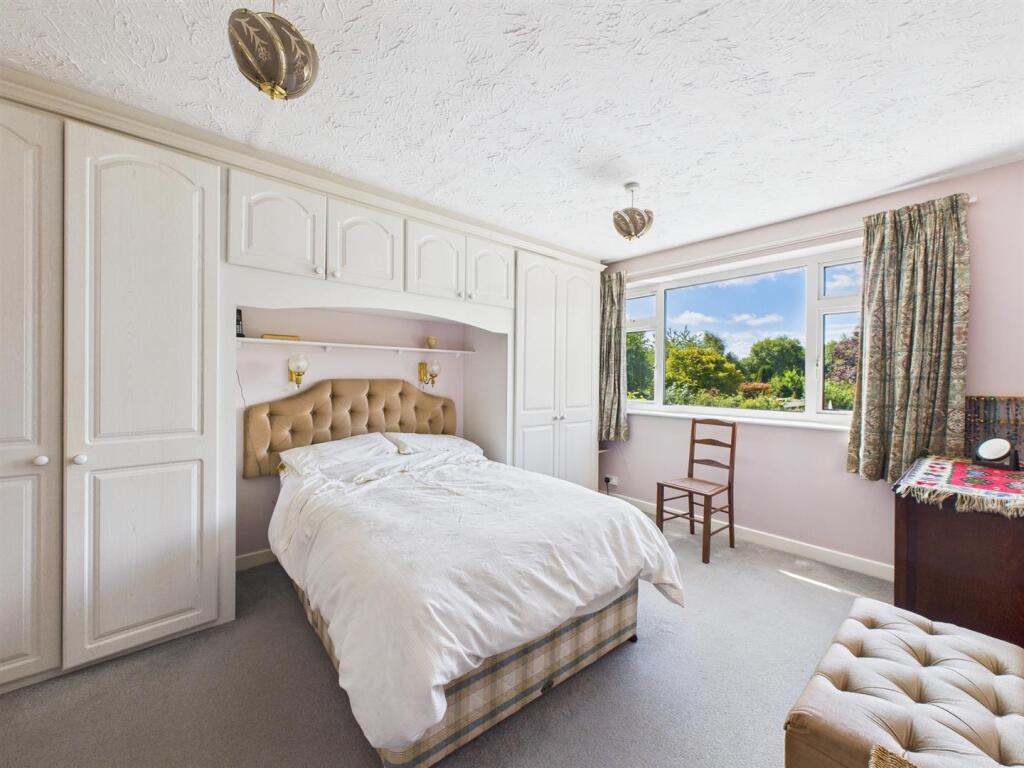 Double Bedroom One